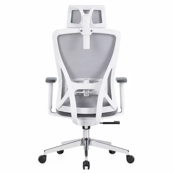 Silla de oficina ergonómica Calista con reposacabezas 2D ajustable, gris claro – dimensiones: 670 × 730 × 1160–1240 mm.