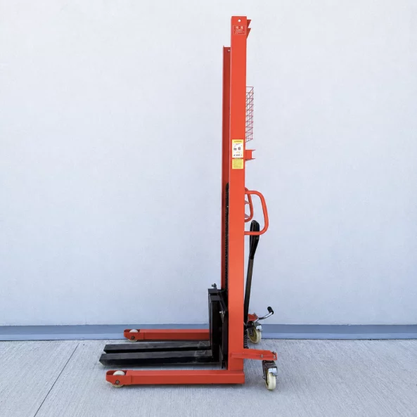 Transpalet manual 1T, inaltime de ridicare 2.0M – Furci reglabile 200-580 mm