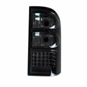 Jobb feklampa LED-OFF ROAD Nissan Patrol Y61-hez