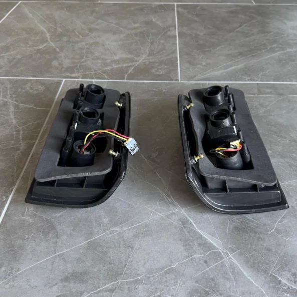 LED-es hatso lampa szett Nissan Patrol Y61-hez