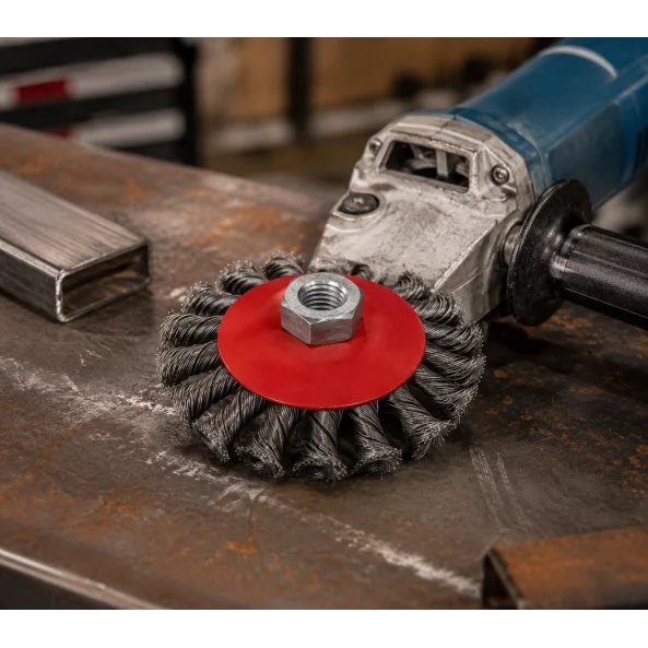 Perie rotativa cu sarma rasucita, 125 mm-pentru polizor unghiular