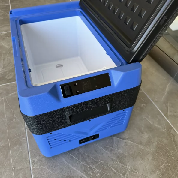 Nevera Portátil KI30 – Capacidad de 30 L