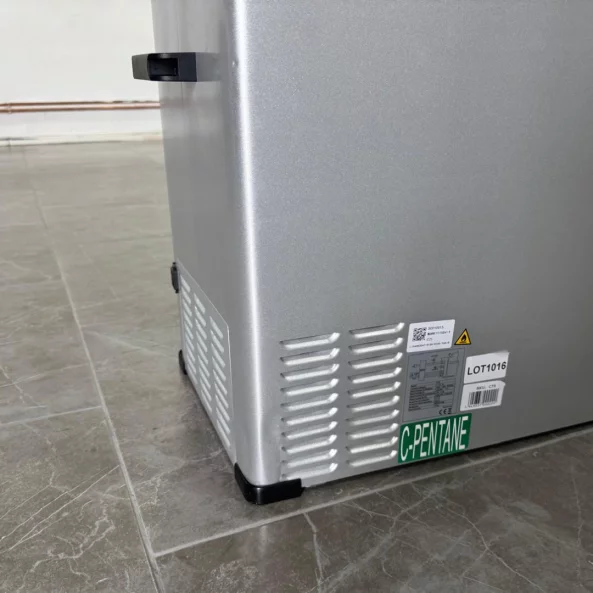 Frigider auto cu compresor 75L, 12/24V, display LCD si bluetooth, taxa verde inclusa - PRODUS RESIGILAT!