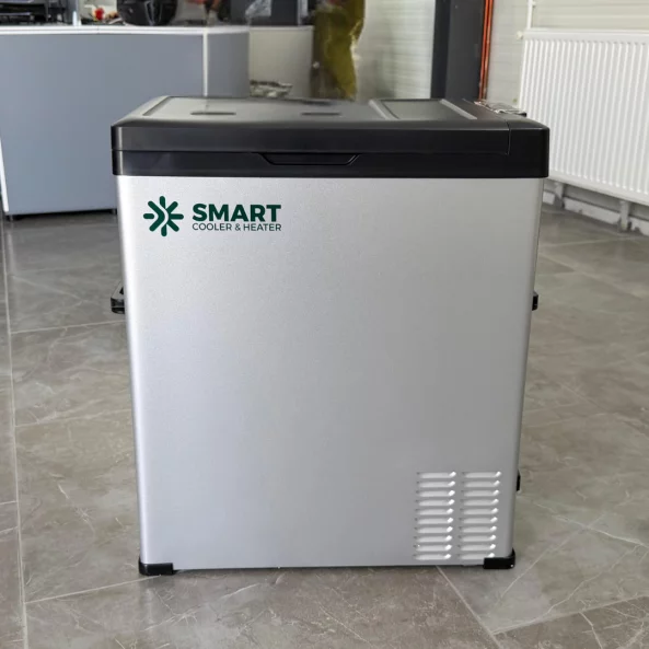 Smart Cooler - Frigider auto cu compresor 75L, 12/24V, cu display LCD si bluetooth, PRODUSRESIGILAT!
