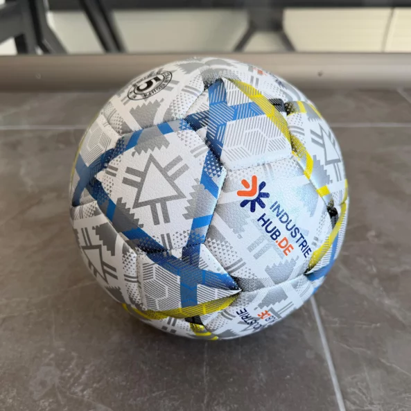 Balón de fútbol PVC 3.5mm - talla 5, cosido a máquina