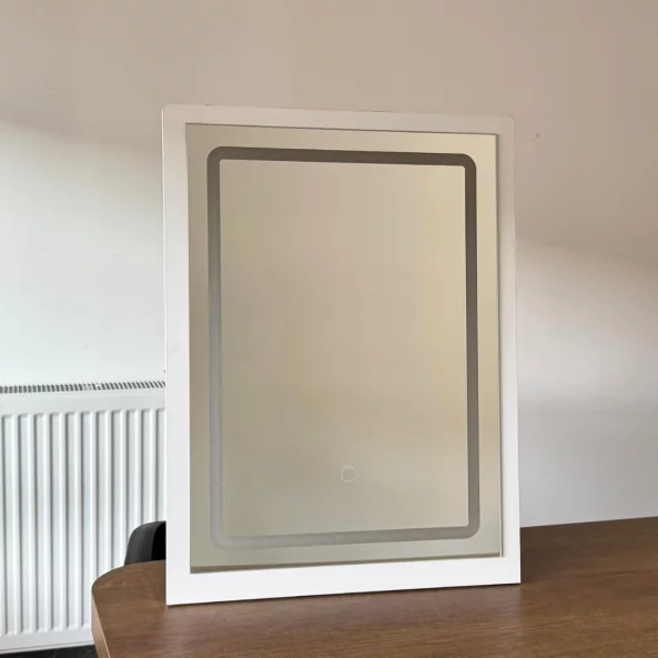 Espejo LED para tocador CRYSTAL - blanco