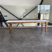 Banco con estructura de madera de acacia, blanco, 160 × 39 × 42 cm