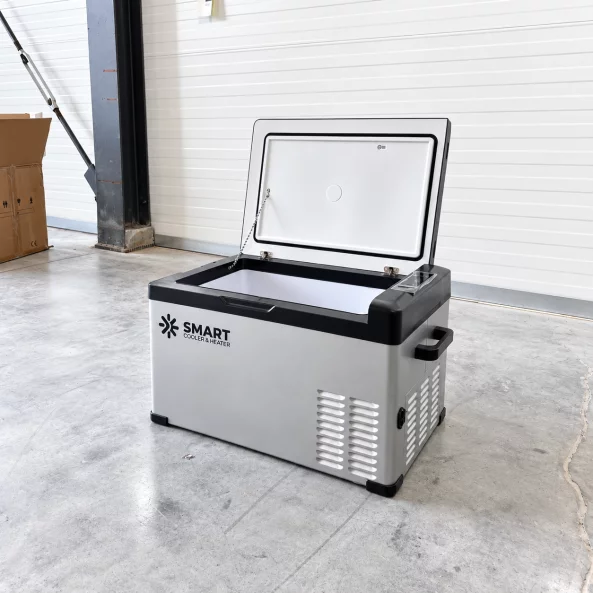 Автомобилен хладилник с компресор Smart Cooler 30L, 12/24 V, с LCD дисплей и Bluetooth, включена еко такса