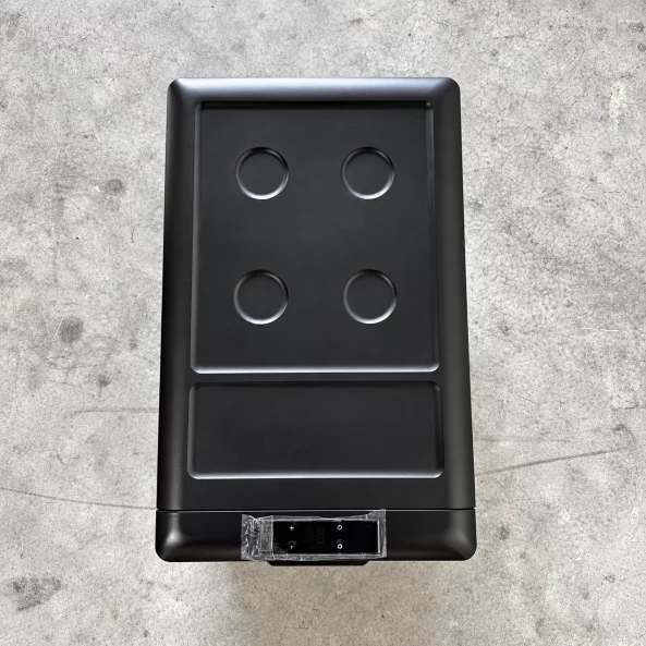 Автомобилен хладилник с компресор Smart Cooler 30L, 12/24 V, с LCD дисплей и Bluetooth, включена еко такса