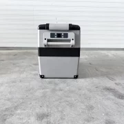 Frigider auto cu compresor smart cooler CF45 , 12/24 V, cu display LCD si bluetooth