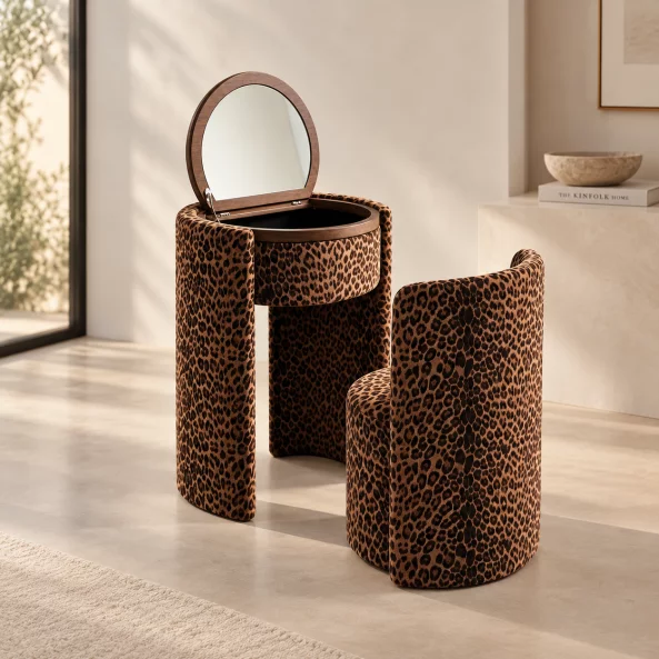 Masuta de machiaj Belle Époque vintage cu blat rotund si taburet tapitat, maro inchis cu model leopard