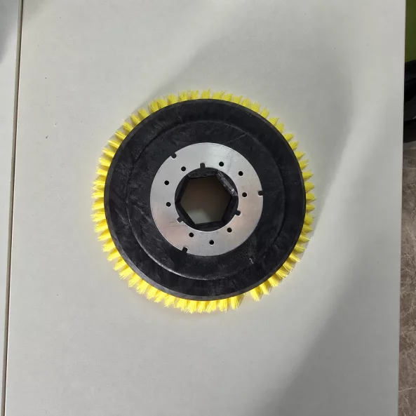 Disco con cepillos – Aspiración magnética para máquina industrial de limpieza de suelos Amop