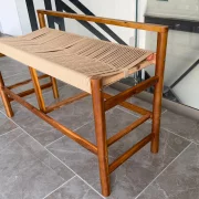Banca din lemn de acacia cu sezut din franghie impletita, 100×41×65 cm