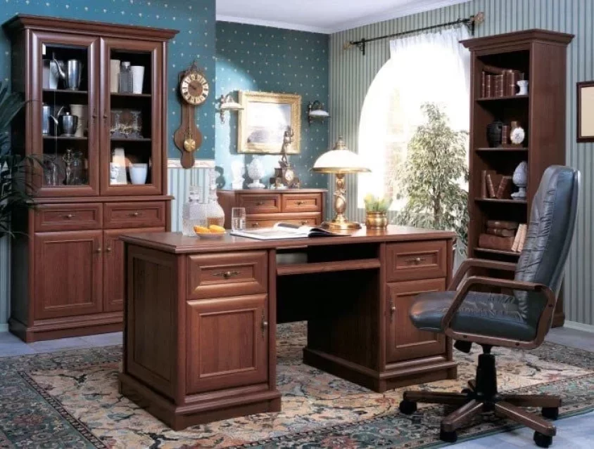 Mennyibe kerül egy íróasztal?