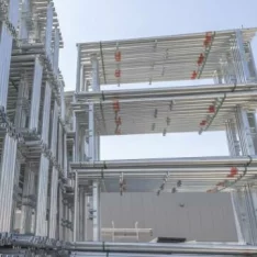 Cat Costa Metru Patrat de Schela ?